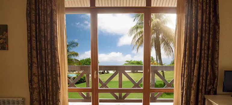 Residential Garden Window Enclosure Repair in Wesley Chapel, FL