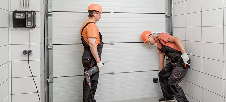 Garage Door Repair Company in Wesley Chapel, FL